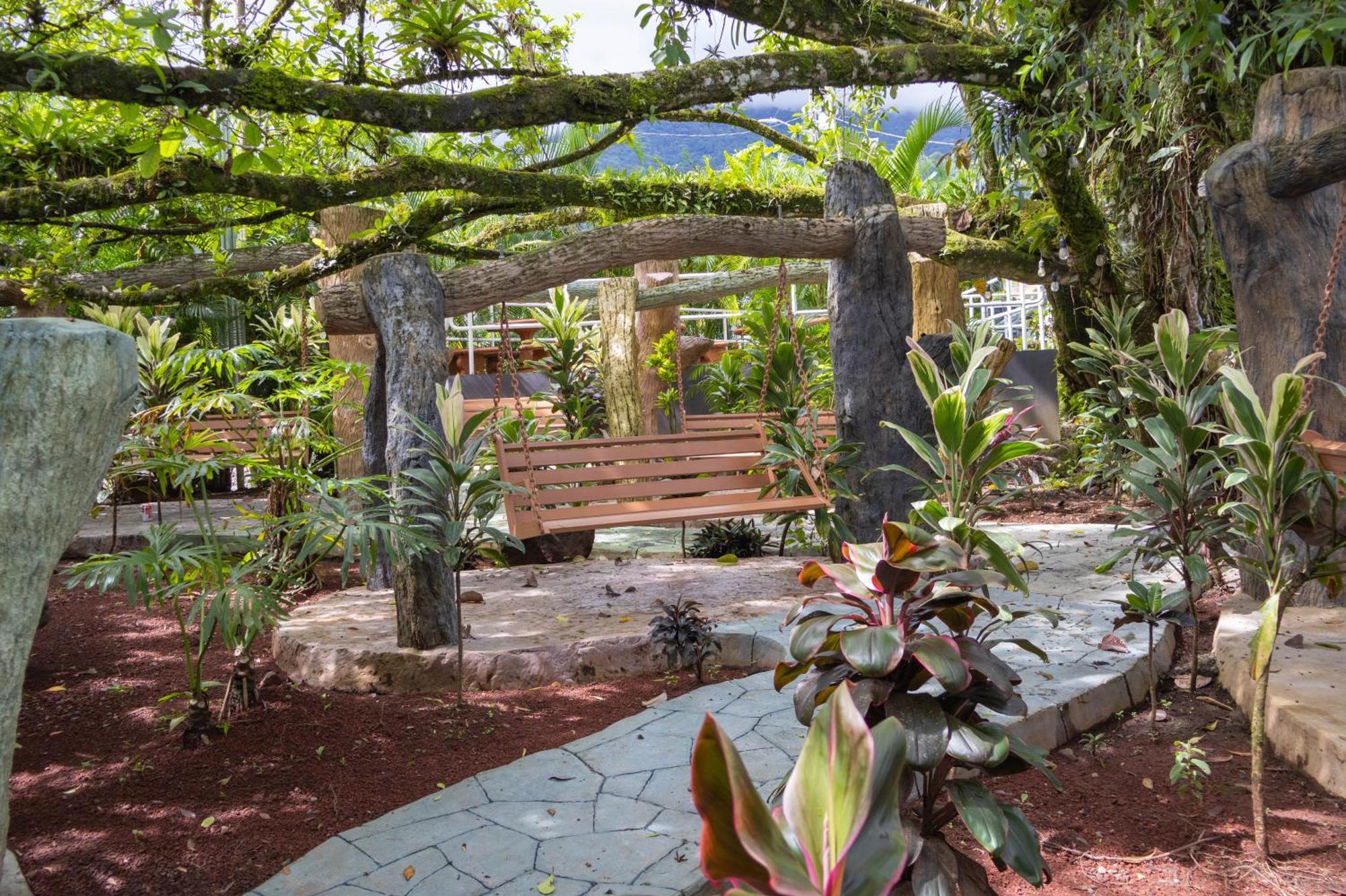 Relax Termalitas Hot Springs Hotel La Fortuna Bagian luar foto