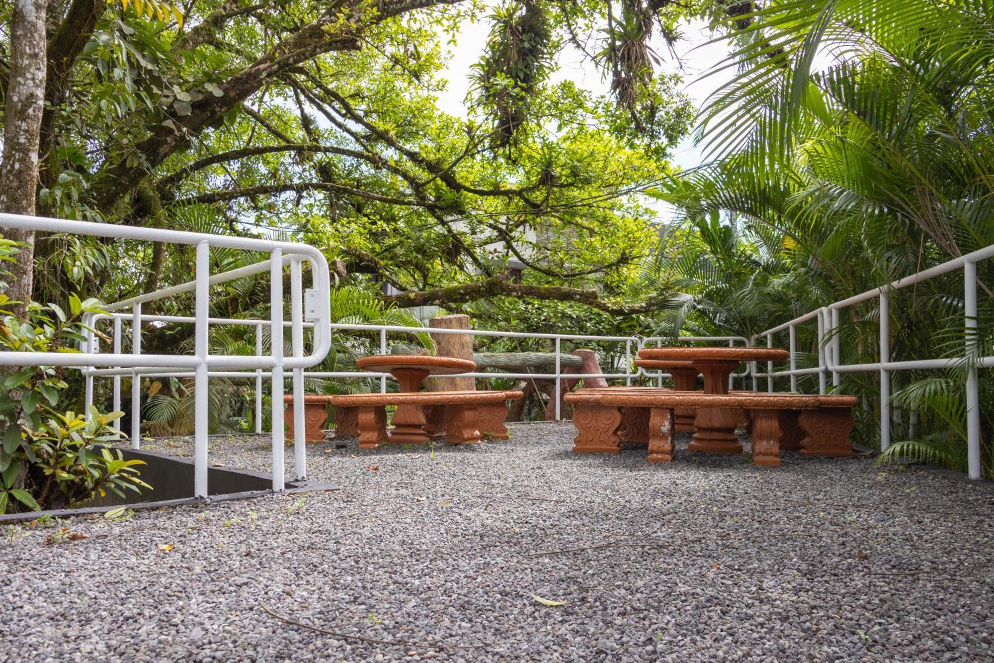 Relax Termalitas Hot Springs Hotel La Fortuna Bagian luar foto