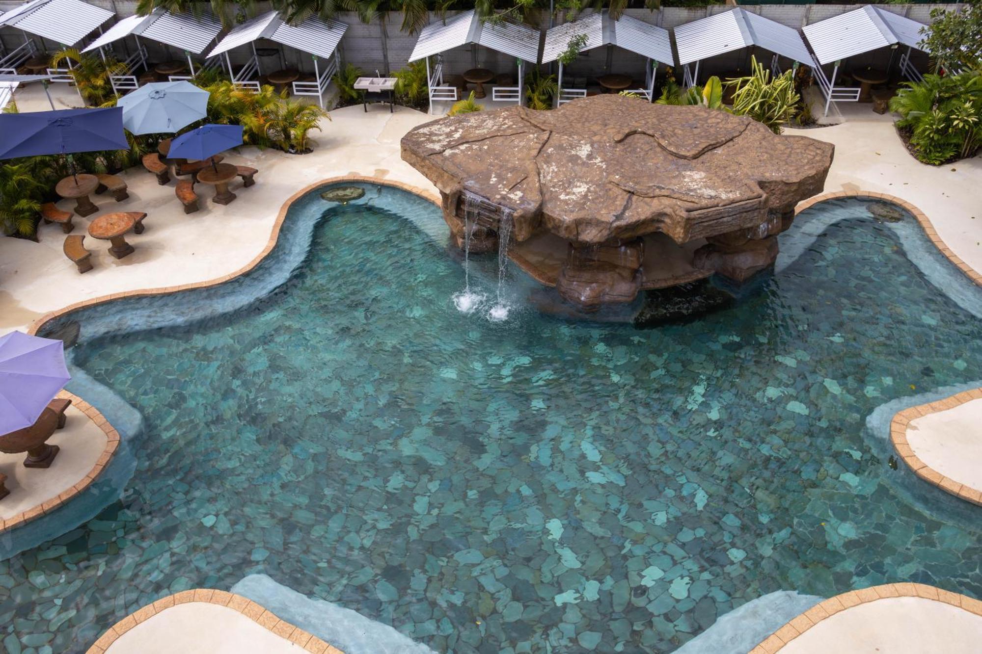 Relax Termalitas Hot Springs Hotel La Fortuna Bagian luar foto