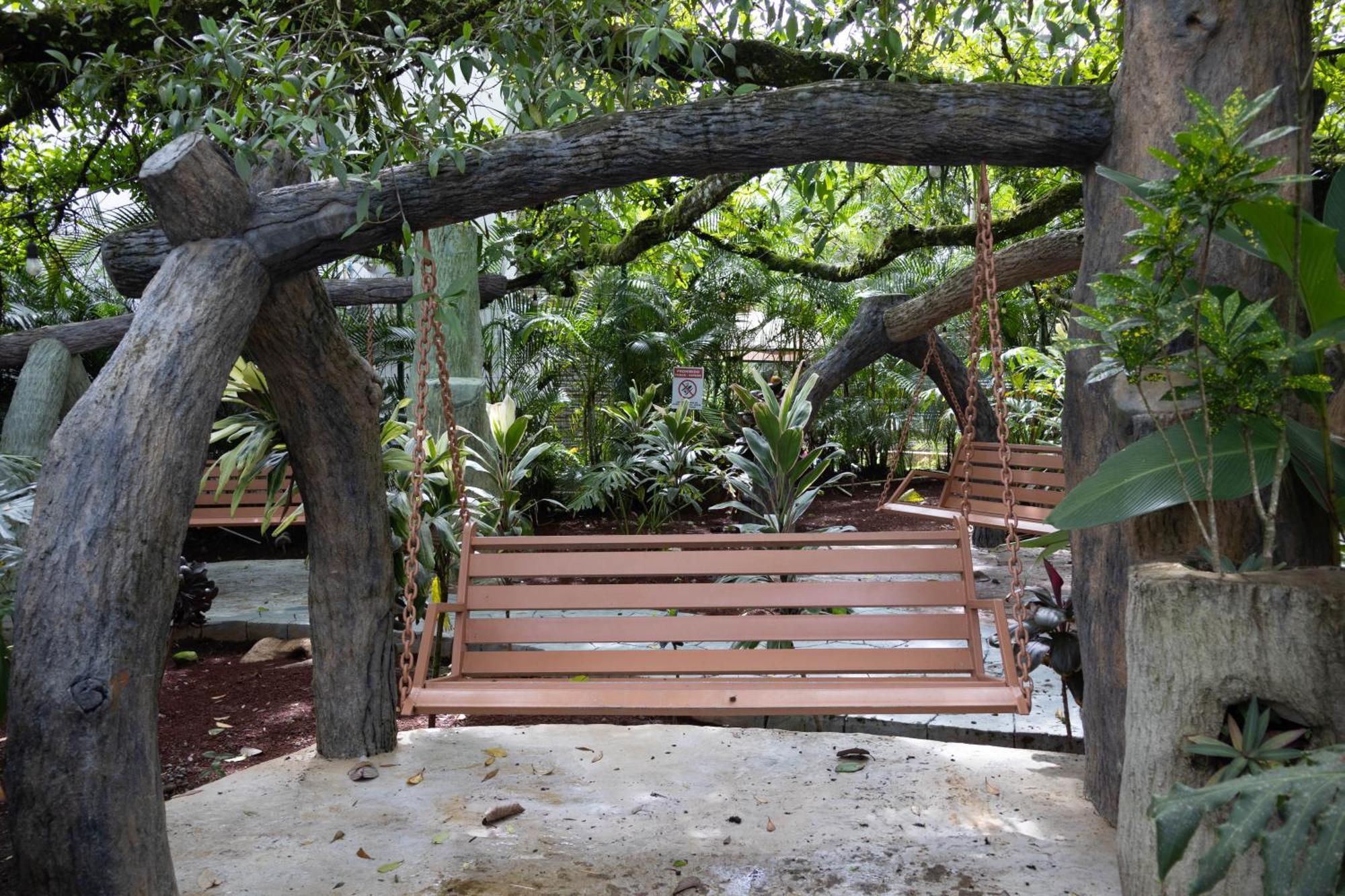 Relax Termalitas Hot Springs Hotel La Fortuna Bagian luar foto